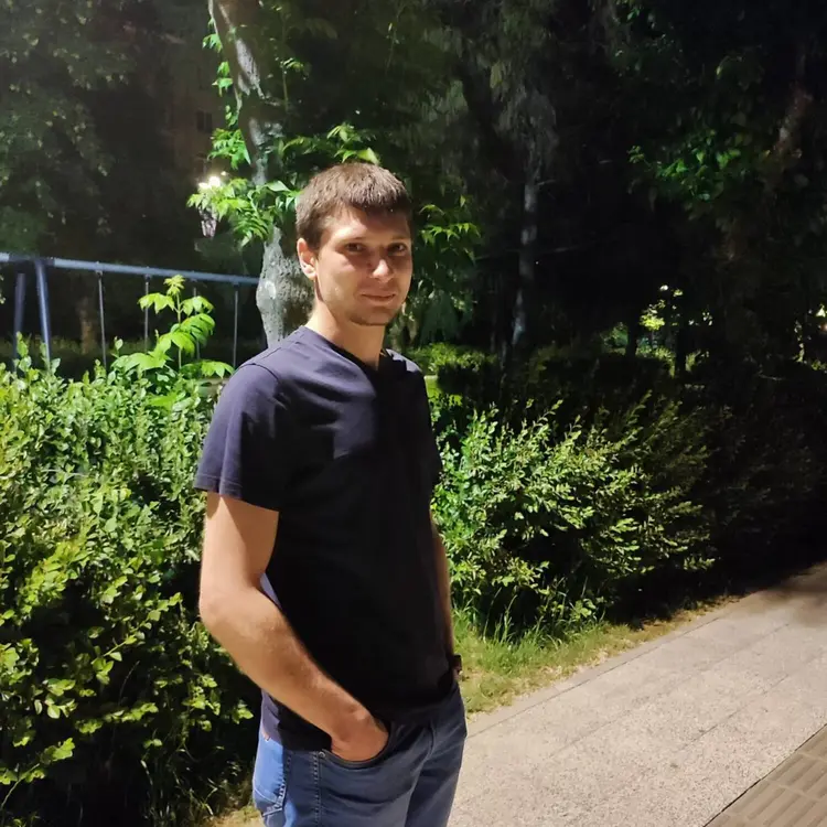 Я Максим, 30, из Саратова, ищу знакомство для регулярного секса