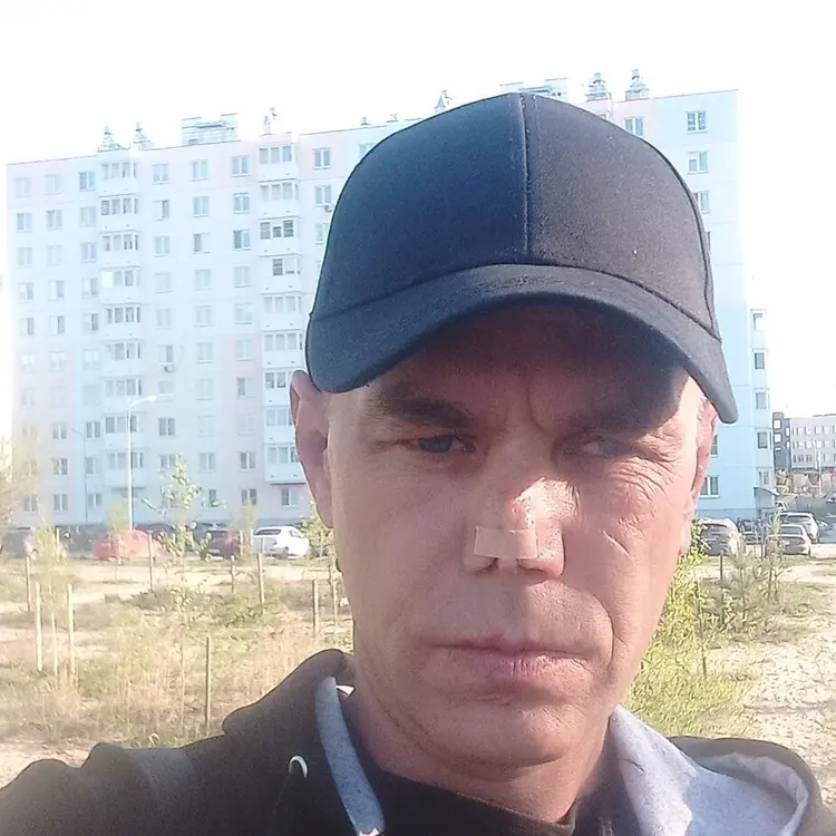 Я Андрей, 47, знакомлюсь для секса на одну ночь в Нижнем Новгороде