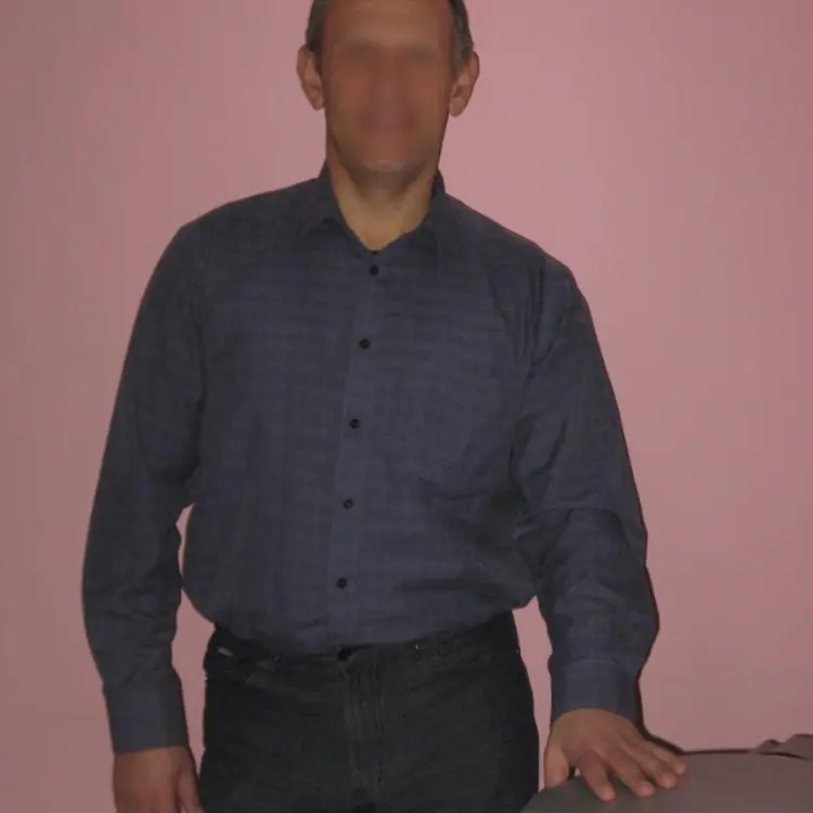 Сергей из Саратова, мне 52, познакомлюсь для виртуального секса