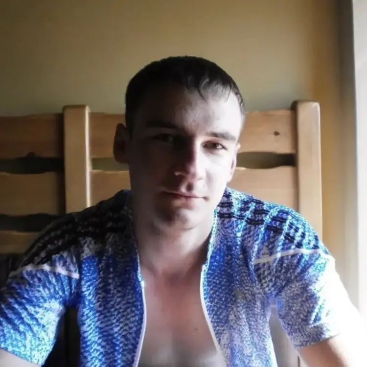Я Игорь, 24, знакомлюсь для регулярного секса в Белгороде