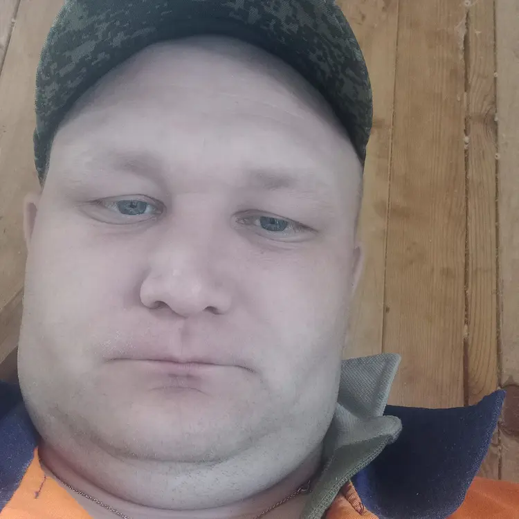 Я Валодя, 31, из Новополоцка, ищу знакомство для дружбы