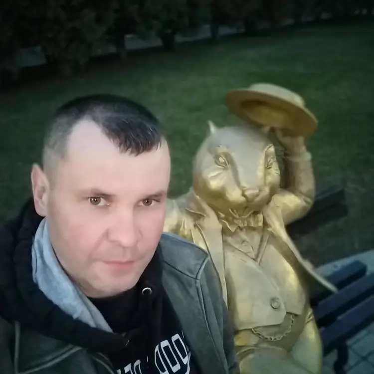 Сергей из Бобруйска, мне 46, познакомлюсь для регулярного секса