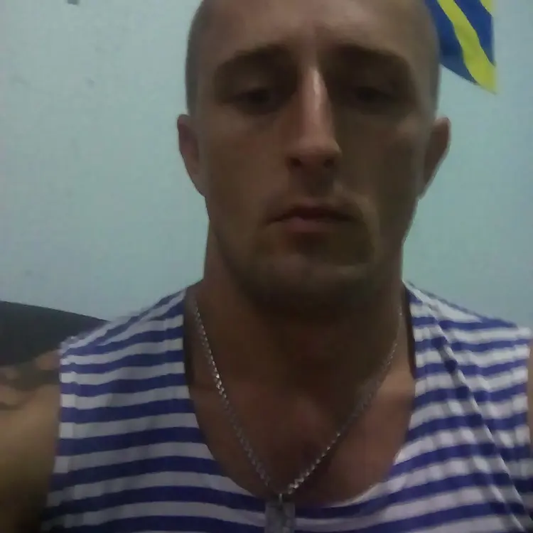 Ivan из Партизанска, мне 34, познакомлюсь для виртуального секса