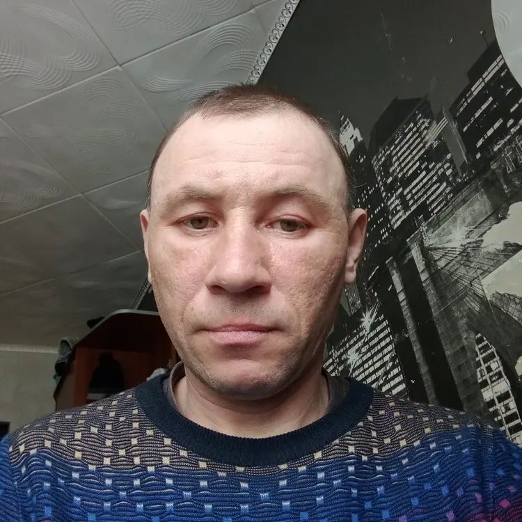 Я Иван, 41, из Москвы, ищу знакомство для регулярного секса
