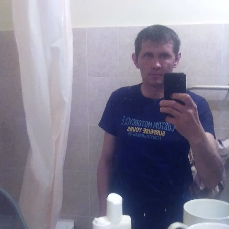 Я Сергей, 43, из Олекминска, ищу знакомство для регулярного секса
