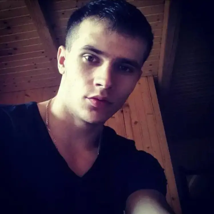 Я Даня, 28, из Череповца, ищу знакомство для общения