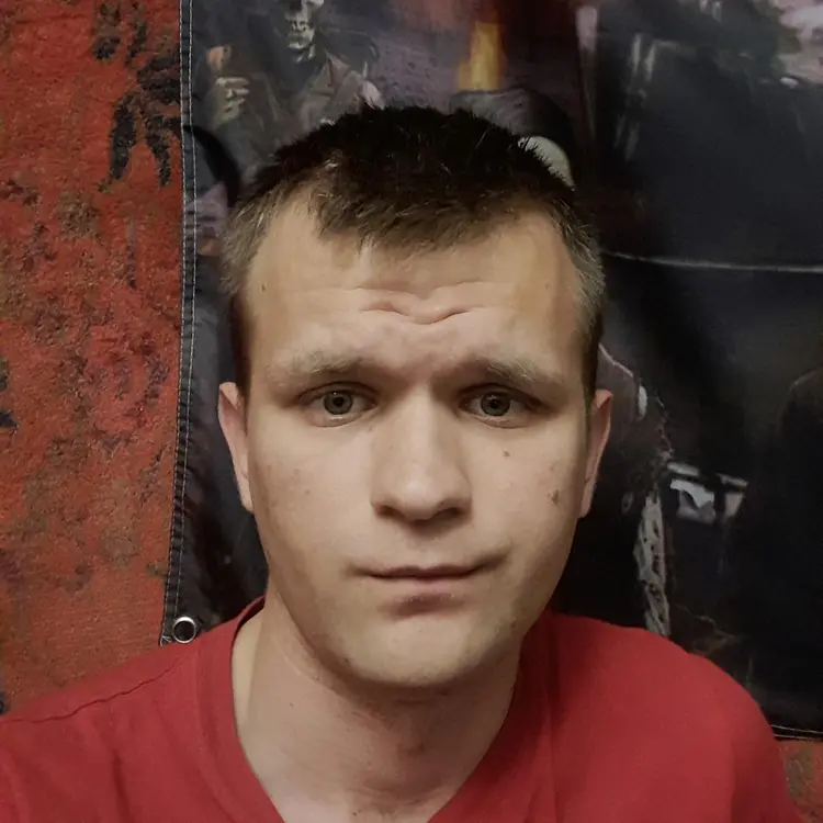 Я Алексей, 27, из Невинномысска, ищу знакомство для регулярного секса
