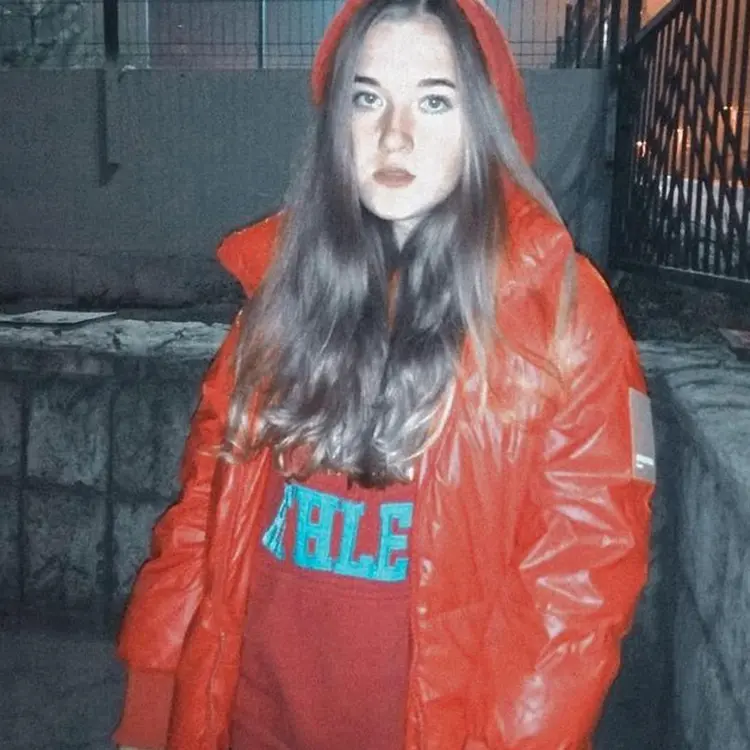 Я Карина, 21, знакомлюсь для регулярного секса в Харькове
