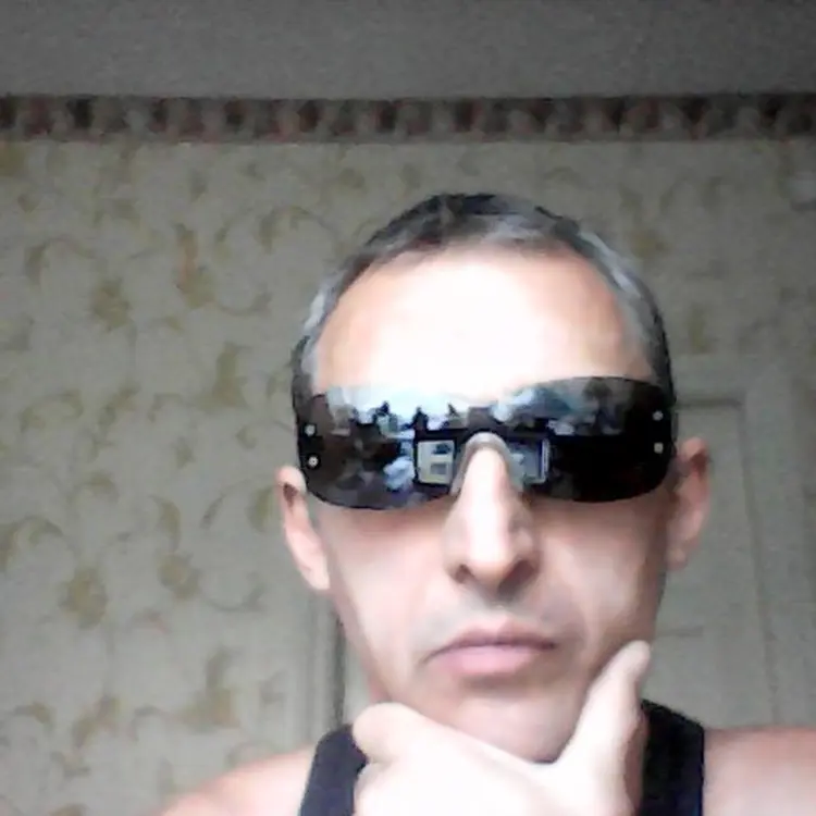 Я Алекс, 51, из Лисичанска, ищу знакомство для регулярного секса