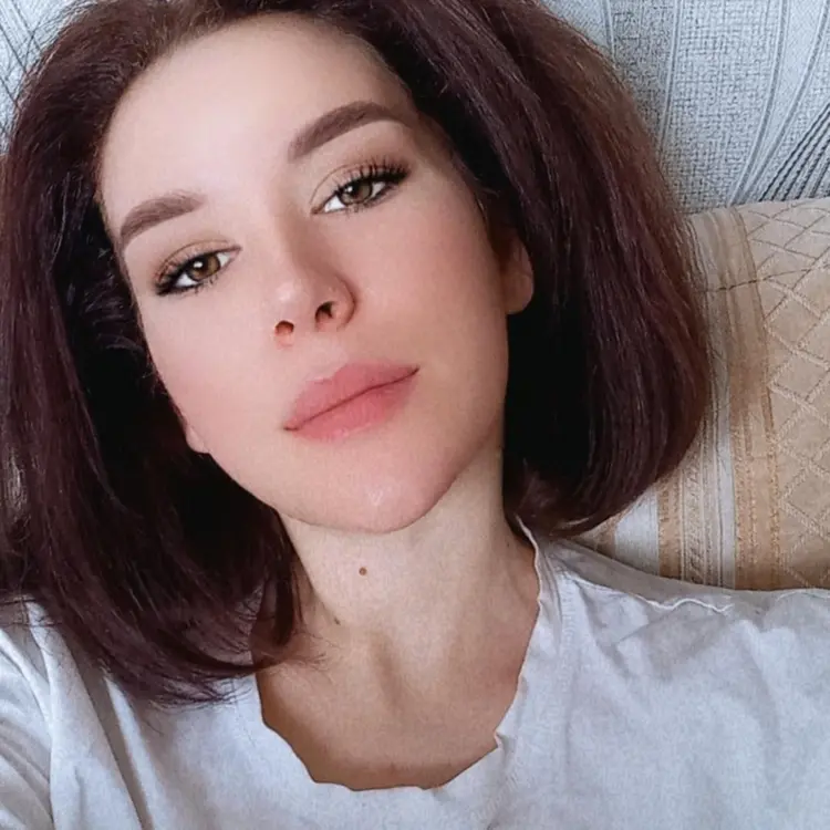 Я Дарья, 22, знакомлюсь для постоянных отношений в Екатеринбурге