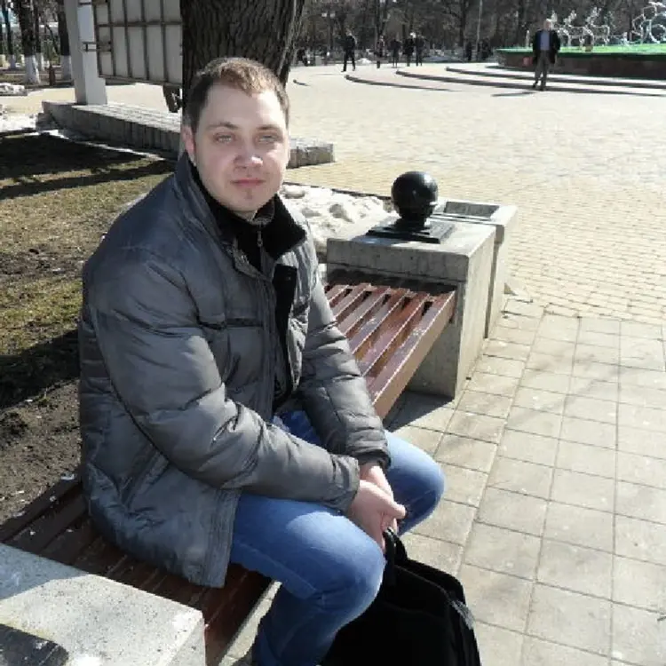 Я Сергей, 32, из Кропоткина, ищу знакомство для постоянных отношений