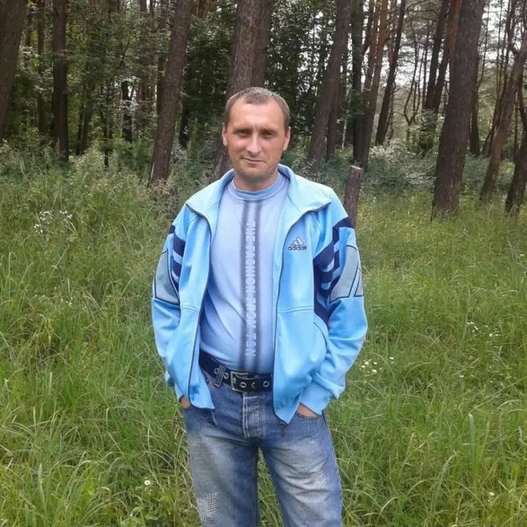 Андрей из Новоархангельска, ищу на сайте секс на одну ночь