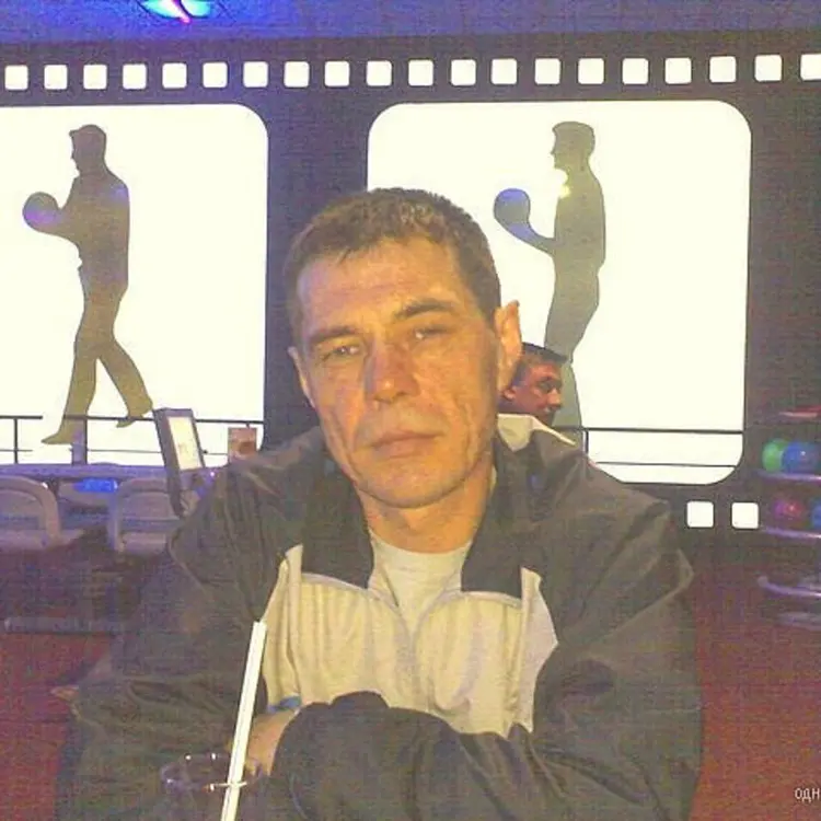 Я Филип, 53, знакомлюсь для дружбы в Екатеринбурге