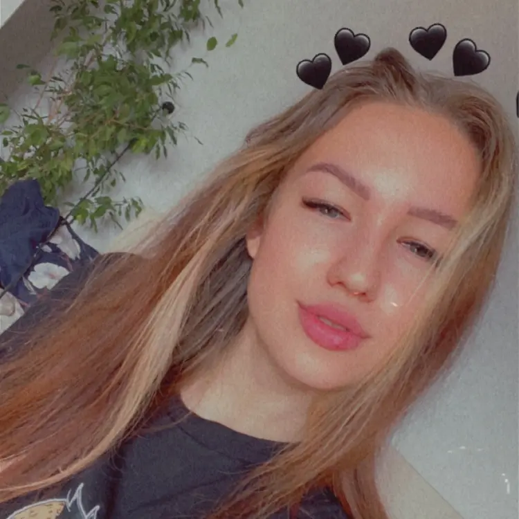 Я Анастасия, 25, из Санкт-Петербурга, ищу знакомство для дружбы