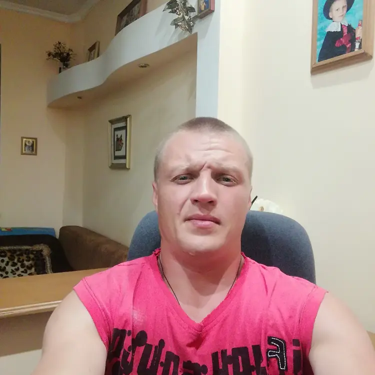 Я Сергей, 34, знакомлюсь для регулярного секса в Бобруйске
