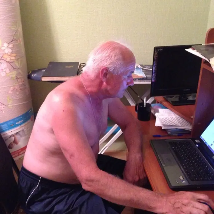 Я Сергей, 65, знакомлюсь для виртуального секса в Борисоглебске