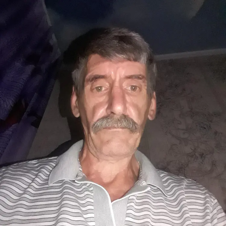Степан из Ставрополя, мне 65, познакомлюсь для регулярного секса