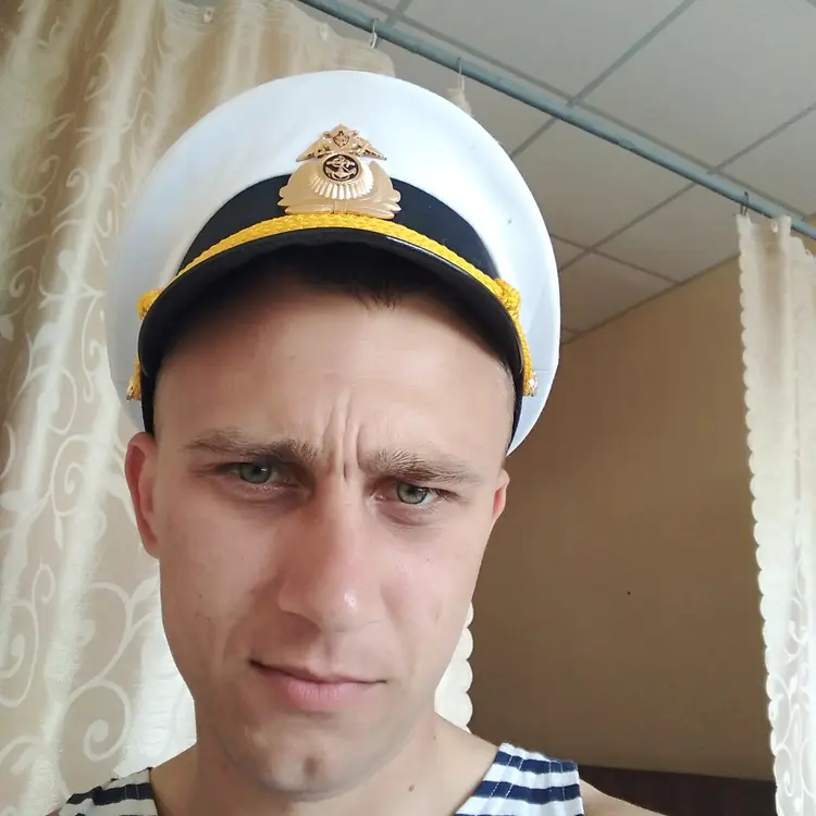 Сергей из Алексеевки, ищу на сайте регулярный секс