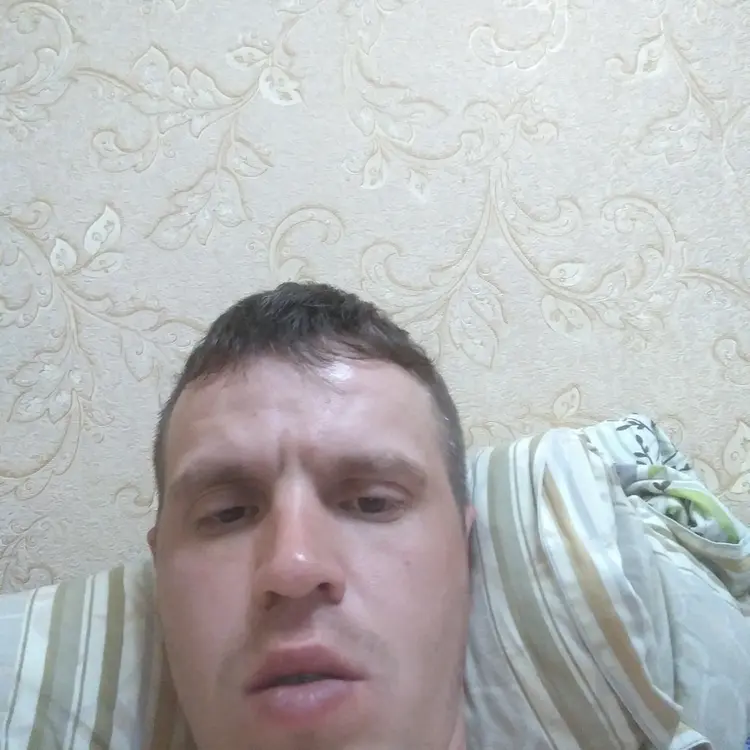 Станислав из Набережных Челнов, мне 36, познакомлюсь для виртуального секса