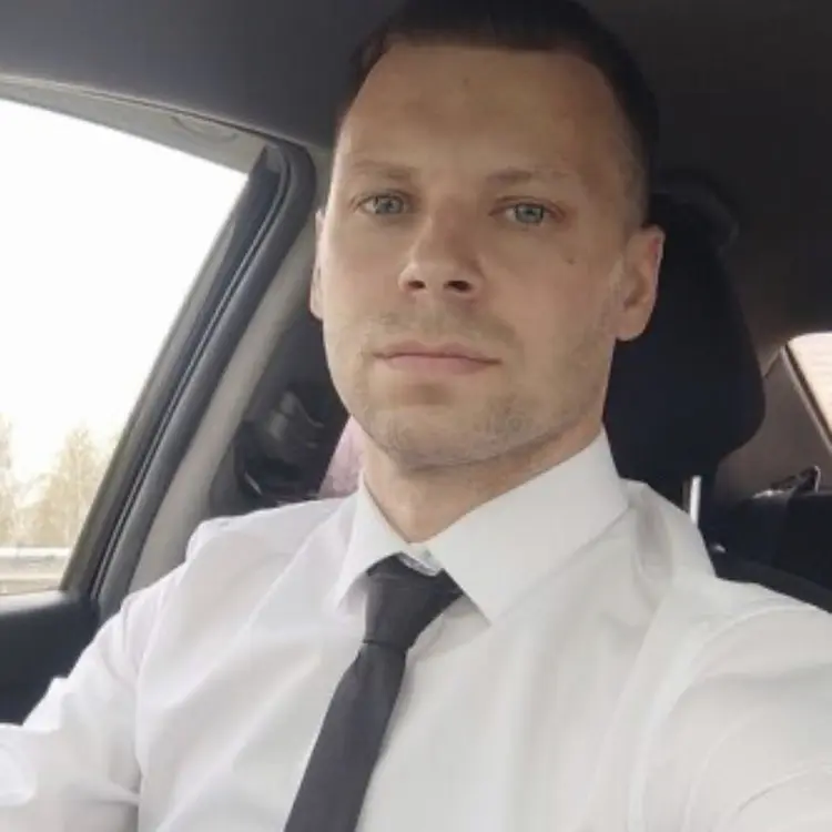 Я Сергей, 33, из Москвы, ищу знакомство для регулярного секса