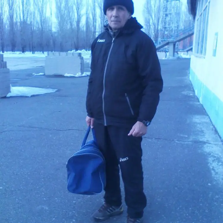Николай из Тольятти, мне 74, познакомлюсь для приятного времяпровождения