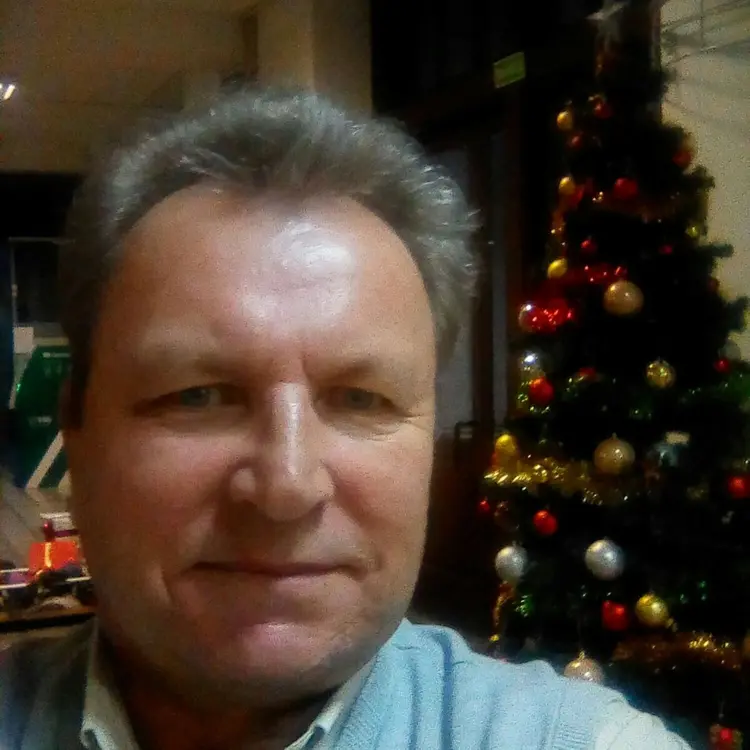 Я Слава, 64, знакомлюсь для дружбы в Минске