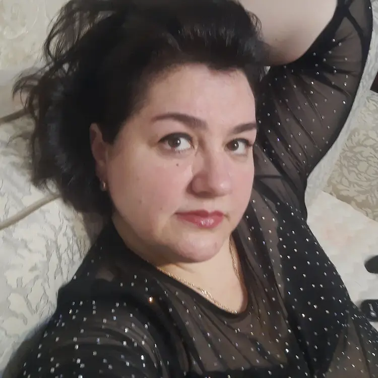 Я Анна, 46, из Москвы, ищу знакомство для приятного времяпровождения