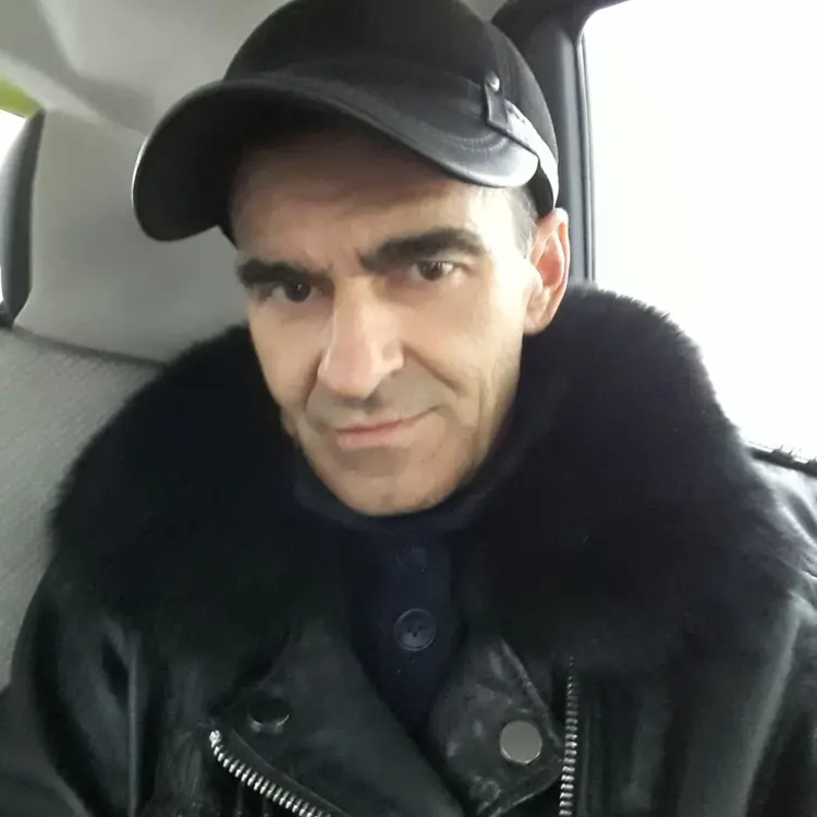 Я Андрей, 51, знакомлюсь для секса на одну ночь в Иркутске