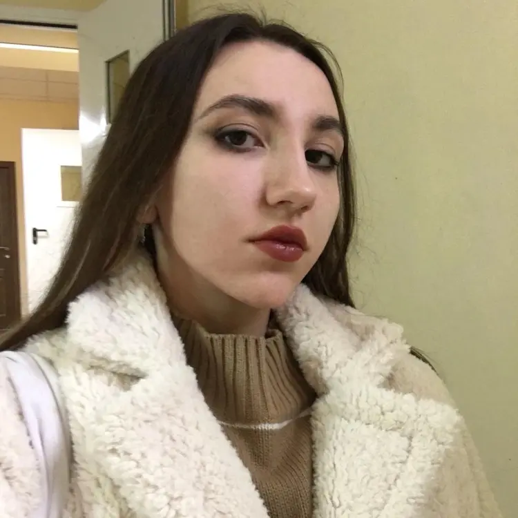 Я Настюша, 21, знакомлюсь для виртуального секса в Липецке