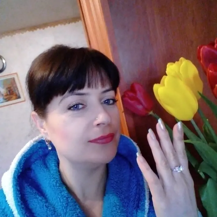Я Катя, 41, знакомлюсь для секса на одну ночь в Киеве