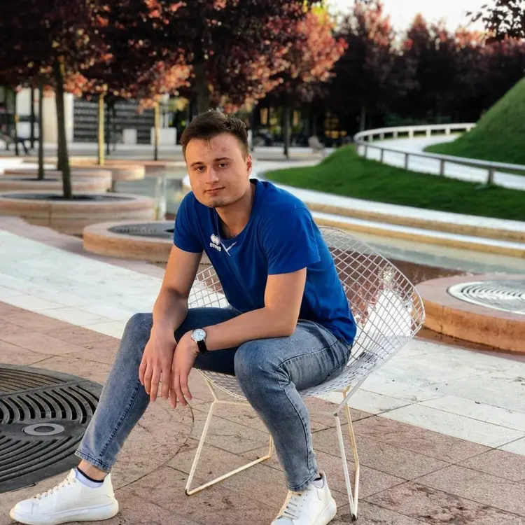 Я Ярослав, 21, знакомлюсь для приятного времяпровождения в Астрахани