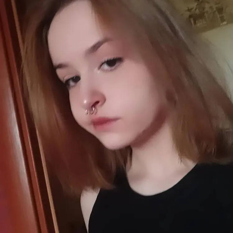 Я Кристина, 21, из Донецка, ищу знакомство для регулярного секса