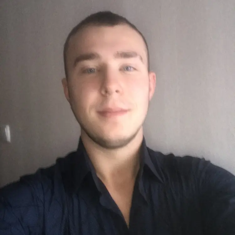 Я Максим, 23, знакомлюсь для регулярного секса в Борисполе