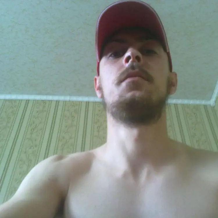 Я Дима, 31, знакомлюсь для регулярного секса в Павлограде