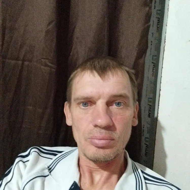 Димитрий из Волгодонска, мне 48, познакомлюсь для секса на одну ночь