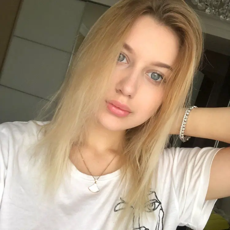 Я Лейла, 25, из Москвы, ищу знакомство для приятного времяпровождения