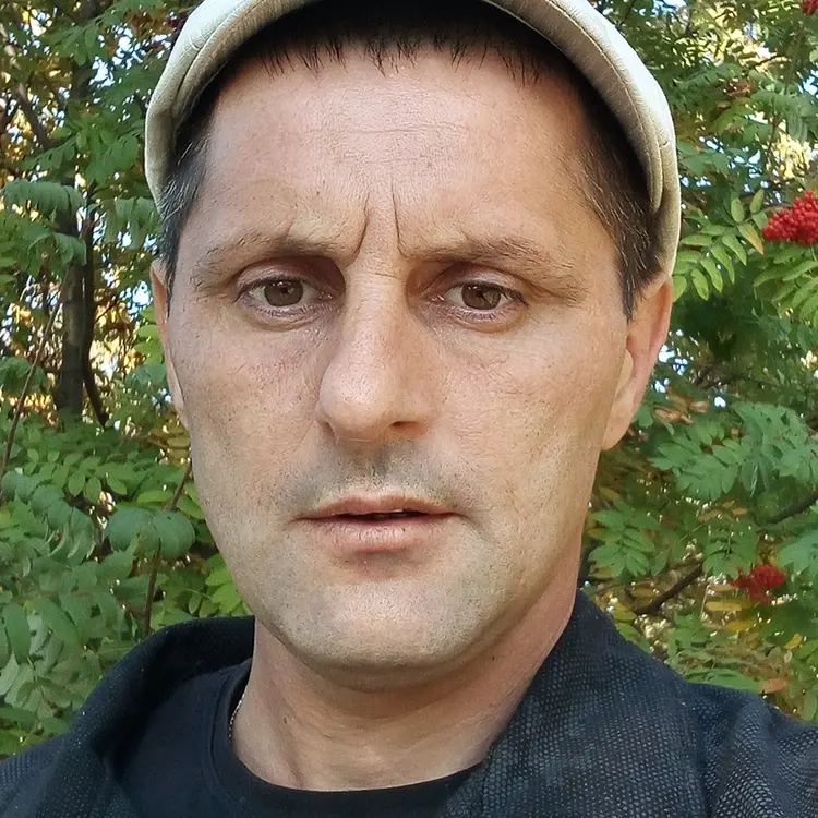 Сергей из Чаплыгина, мне 36, познакомлюсь для регулярного секса