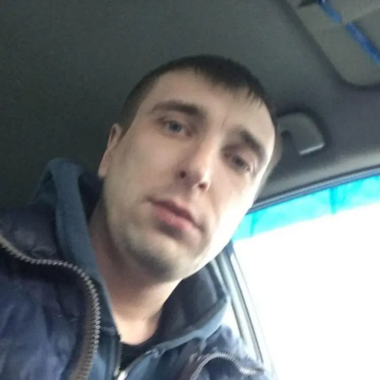 Andrey из Сафонова, мне 36, познакомлюсь для секса на одну ночь
