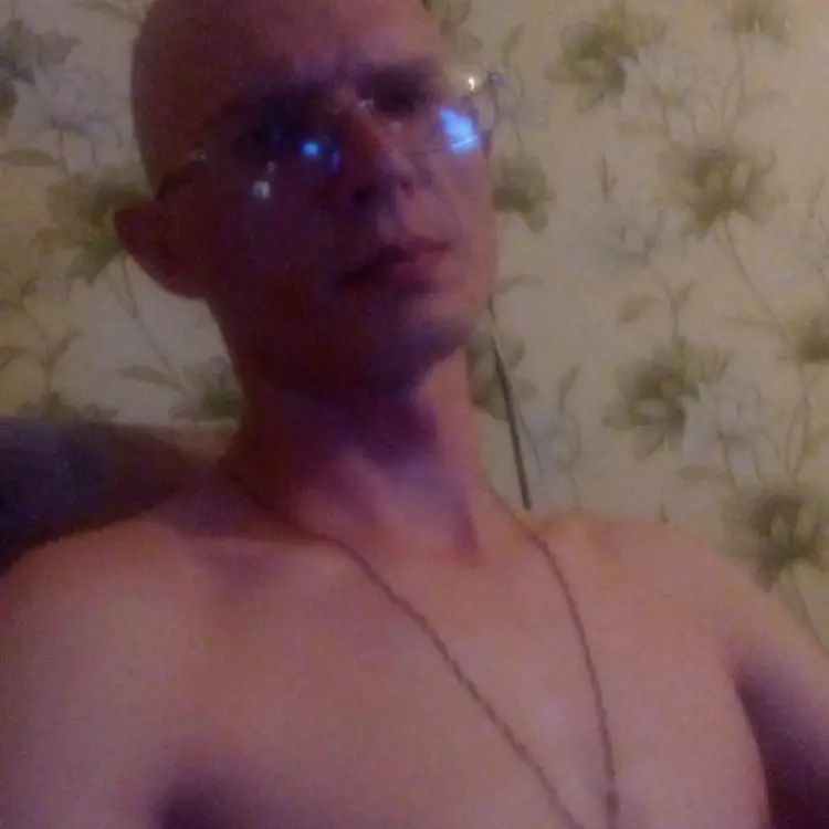 Я Антон, 39, знакомлюсь для регулярного секса в Чернышевске