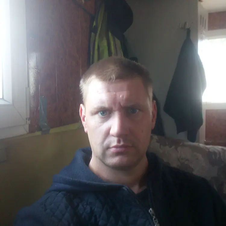 Vasili из Рыбинска, мне 37, познакомлюсь для общения