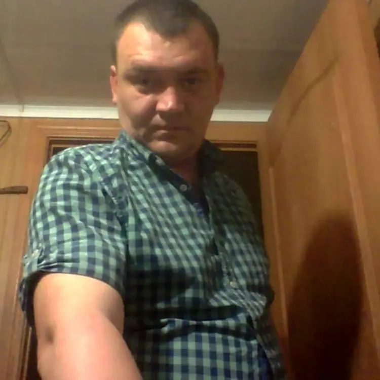 Я Константин, 23, знакомлюсь для регулярного секса в Новошахтинске