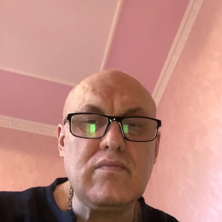 Я Вадим, 52, из Астрахани, ищу знакомство для постоянных отношений