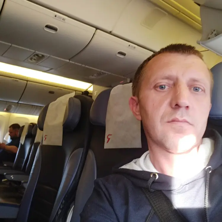 Я Владимир, 42, из Анадыря, ищу знакомство для совместных путешествий
