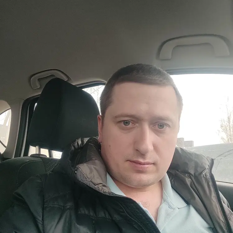 Я Николай, 38, знакомлюсь для регулярного секса в Коврове