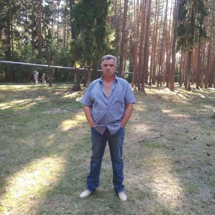 Я Дима, 55, из Иванова, ищу знакомство для постоянных отношений