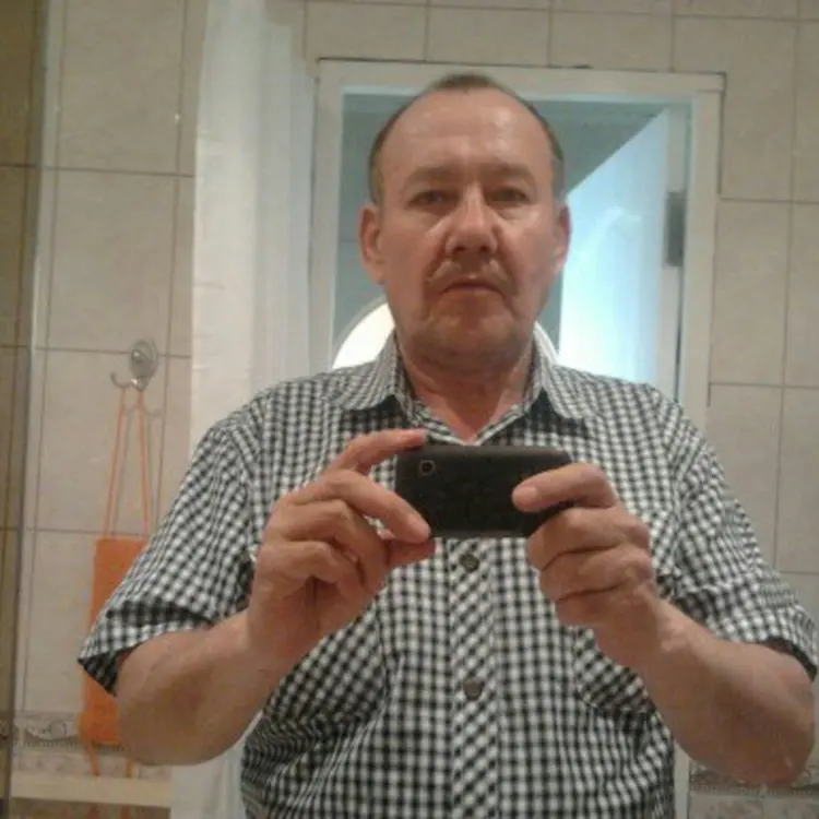 Я Сергей, 65, знакомлюсь для регулярного секса в Рыбинске