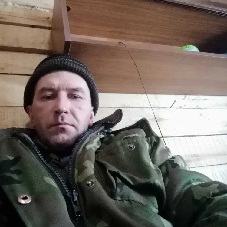Я Сергей, 47, знакомлюсь для регулярного секса в Краснотурьинске