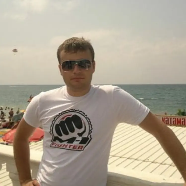Мы Сергей, 41, из Краснодара, ищу знакомство для дружбы